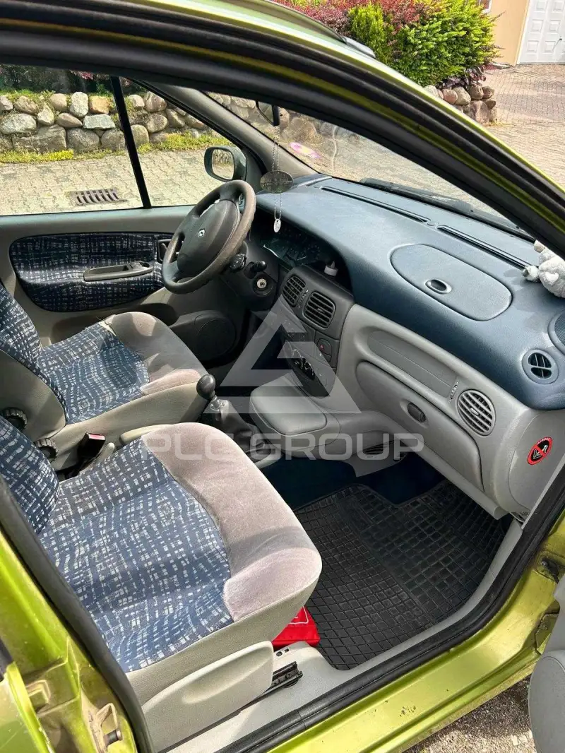2000 Renault Scenic