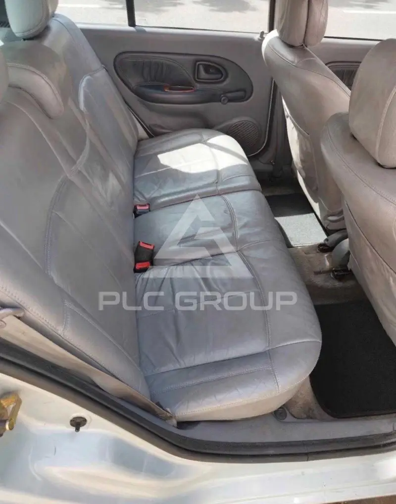 2000 Renault Clio