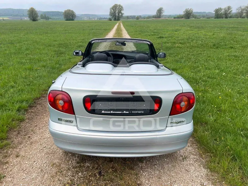 2000 Renault Megane