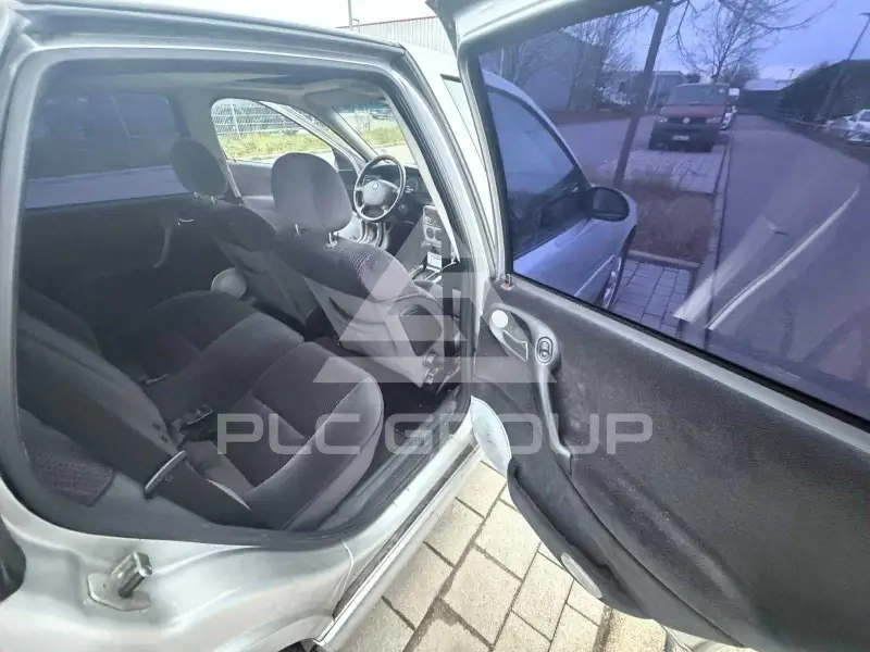 2000 Opel Vectra