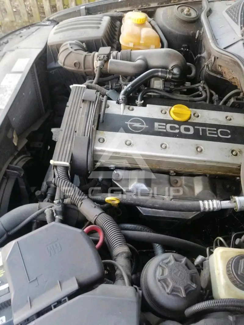 2000 Opel Omega