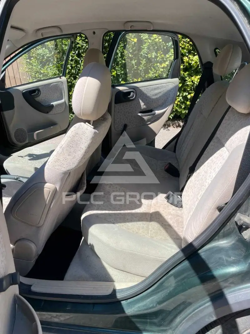 2000 Opel Corsa
