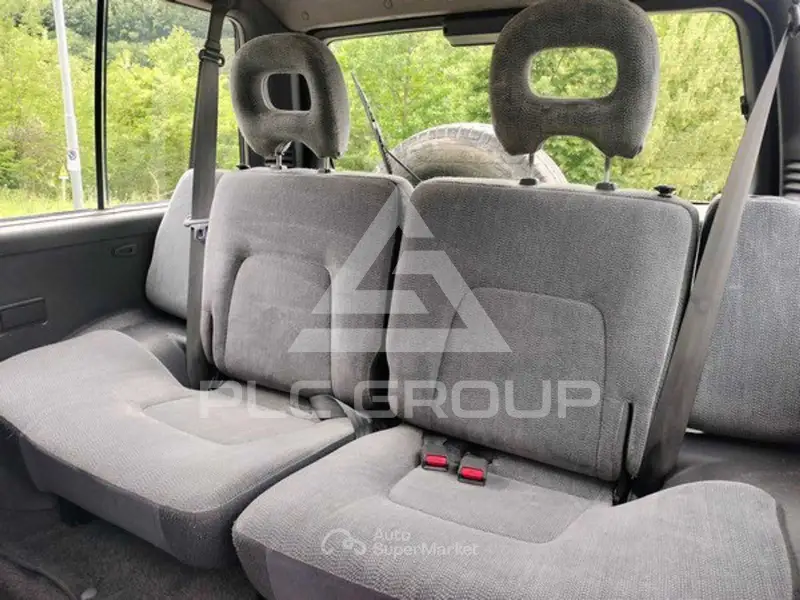 2001 Mitsubishi PAJARO