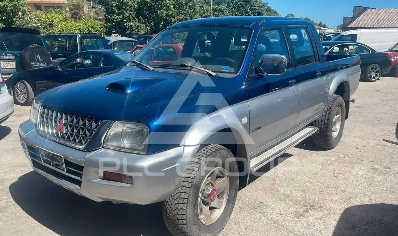 2001 Mitsubishi L200