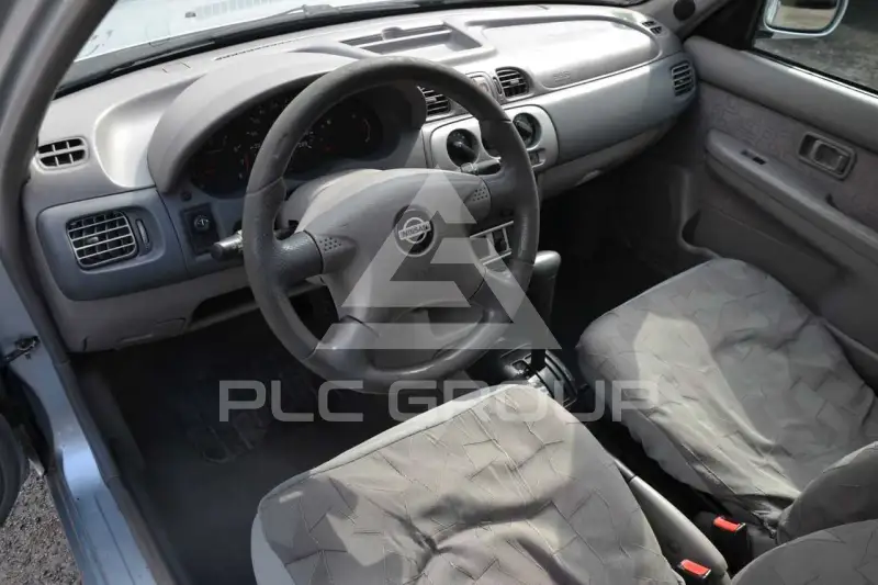 2001 Nissan MICRA