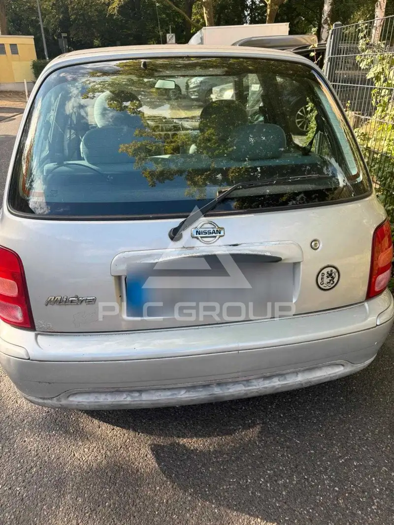 2001 Nissan MICRA