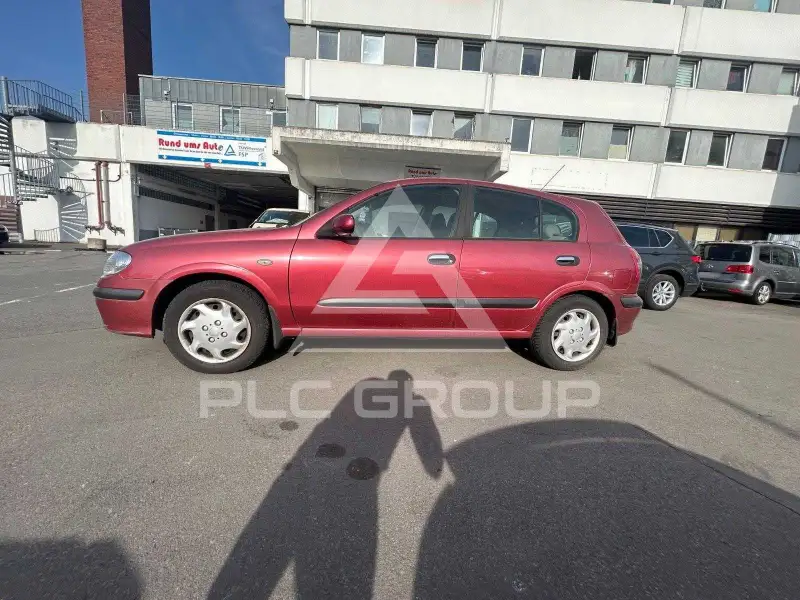 2001 Nissan ALMERA