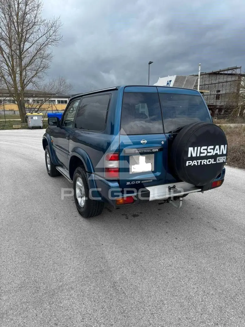 2001 Nissan Patrol