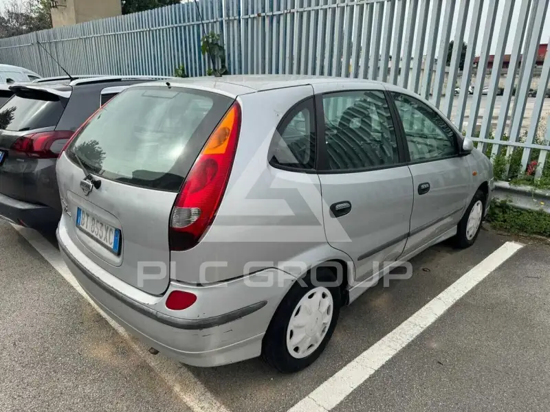 2001 Nissan ALMERA TINO