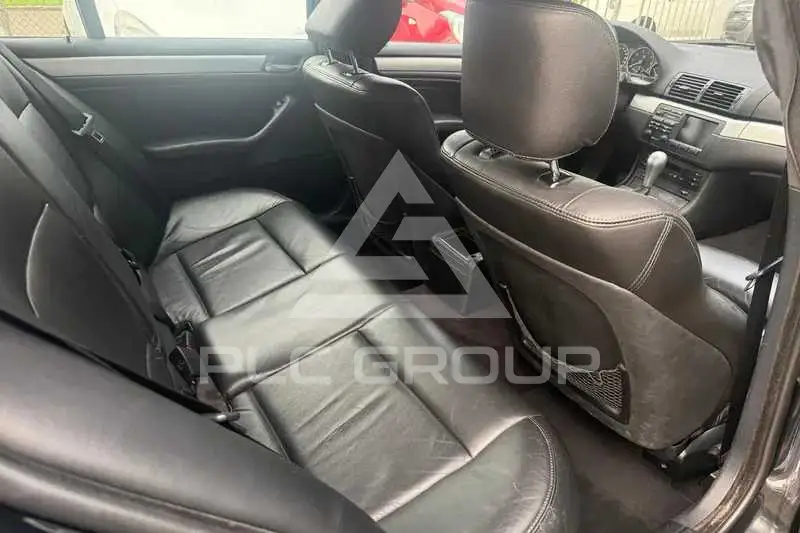 2001 BMW 330