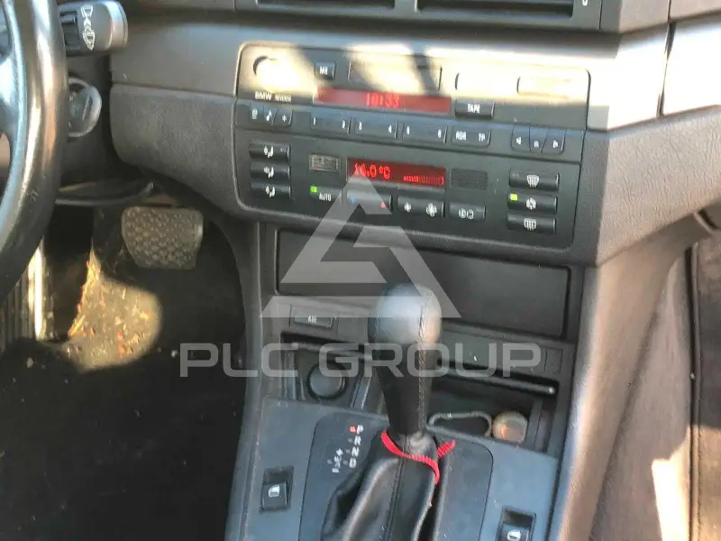 2001 BMW 330