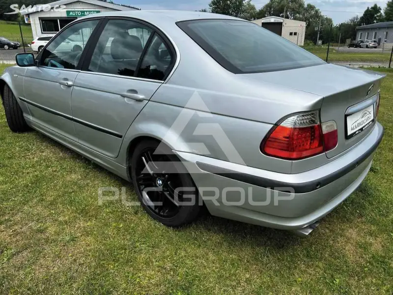2001 BMW 330