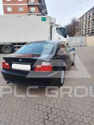 2001 BMW 330