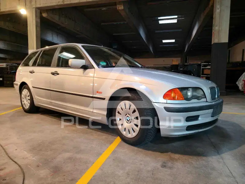 2001 BMW 330