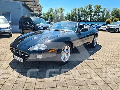 2001 Jaguar XK8