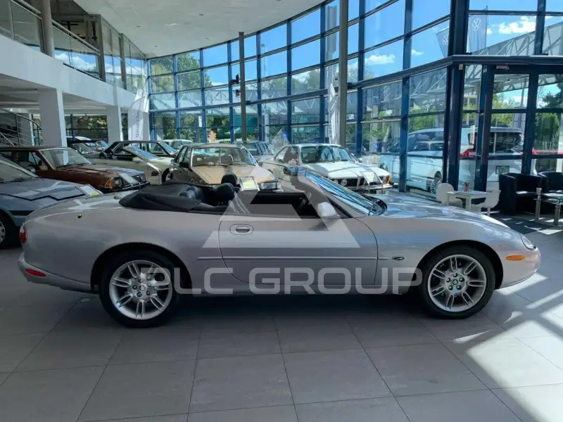 2001 Jaguar XK8
