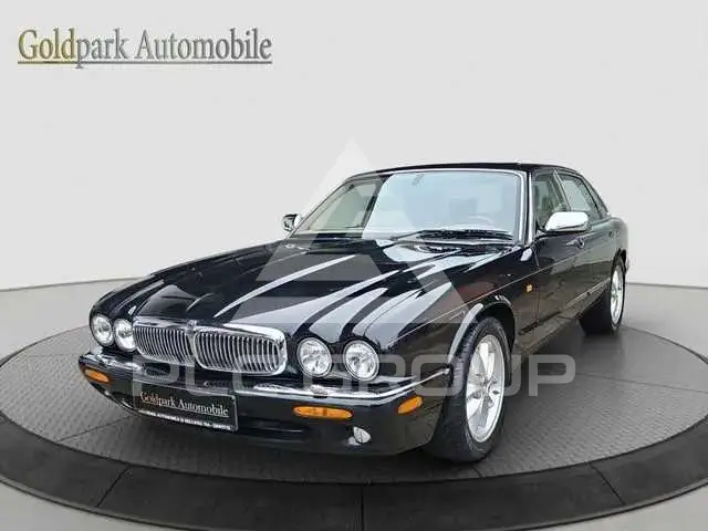 2001 Jaguar XJ
