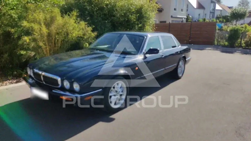 2001 Jaguar XJ