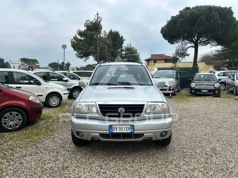 2001 Suzuki Grand Vitara