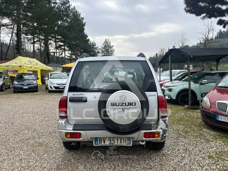 2001 Suzuki Grand Vitara