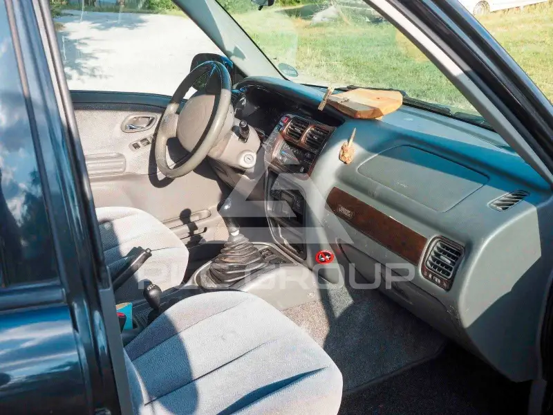 2001 Suzuki Grand Vitara