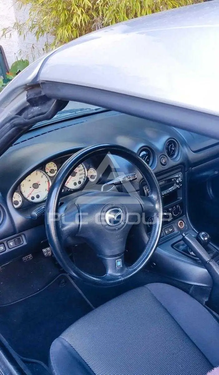 2001 Mazda MX-5
