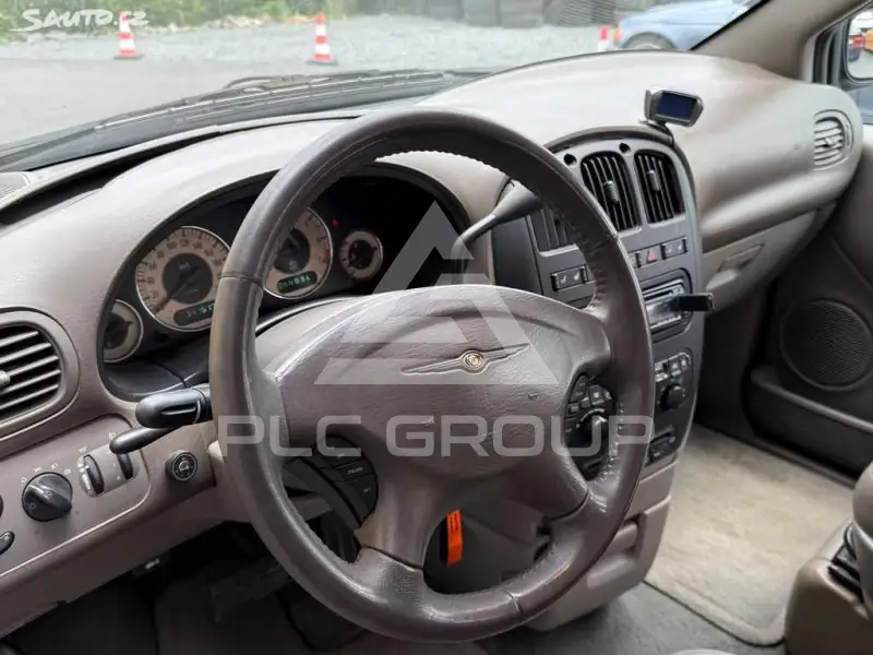 2001 Chrysler Grand Voyager
