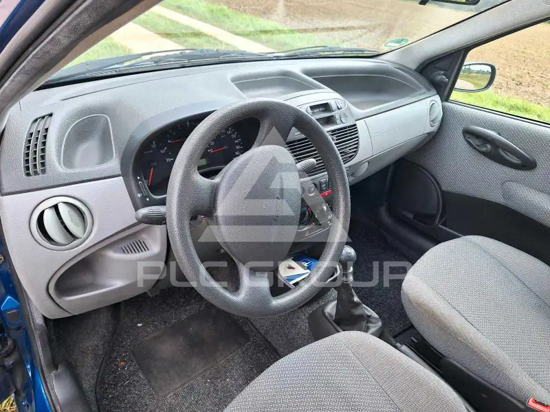 2001 Fiat Punto