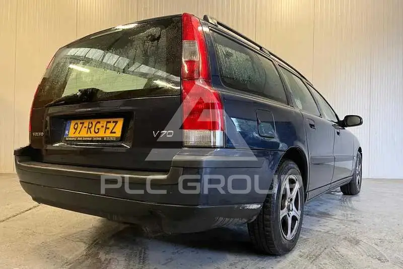 2001 Volvo V70