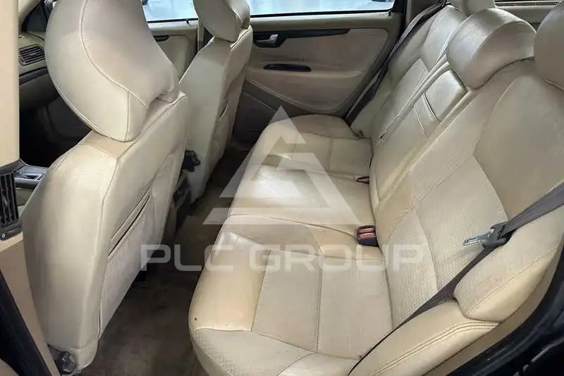 2001 Volvo V70
