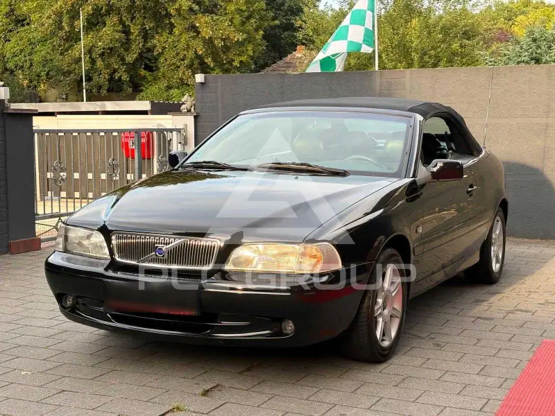 2001 Volvo C70