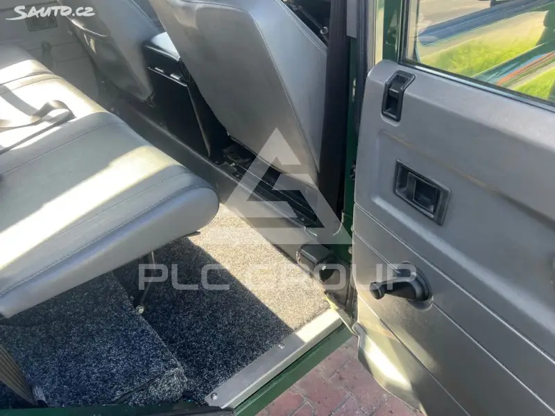 2001 Land Rover DEFENDER