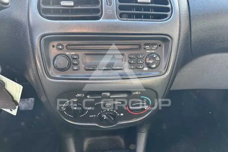 2001 Peugeot 206
