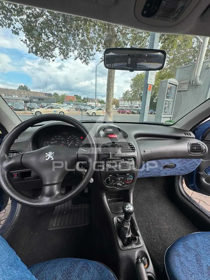 2001 Peugeot 206