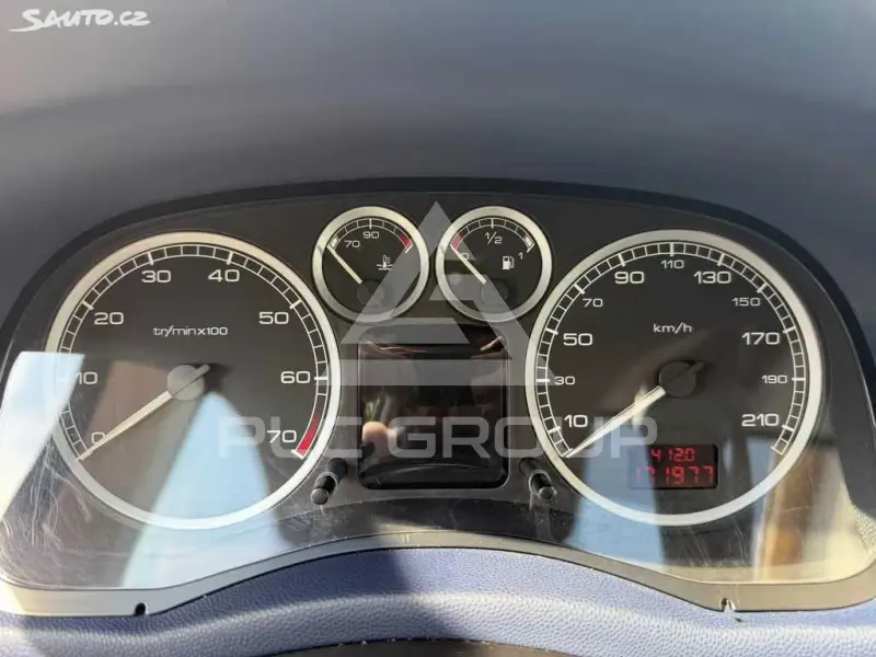 2001 Peugeot 307