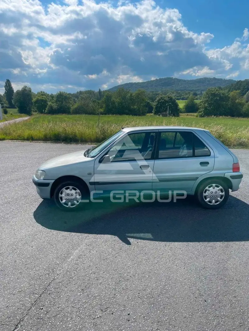 2001 Peugeot 106