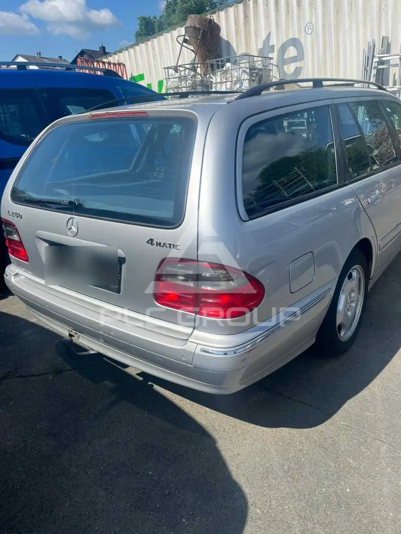 2001 Mercedes Benz E-Class
