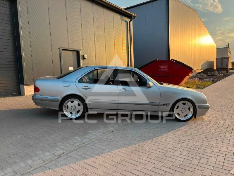 2001 Mercedes Benz E-Class