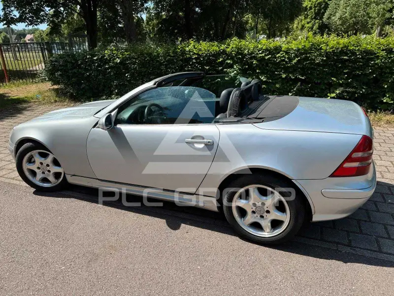 2001 Mercedes Benz SLK-Class