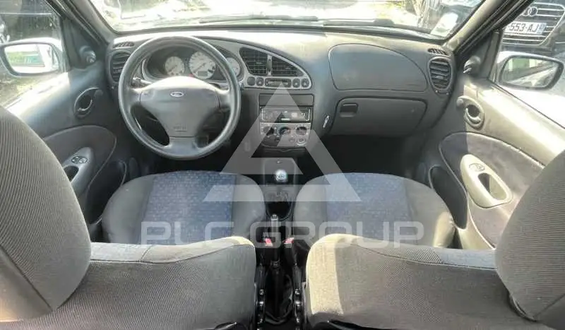 2001 Ford FIESTA