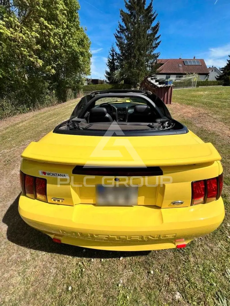 2001 Ford MUSTANG