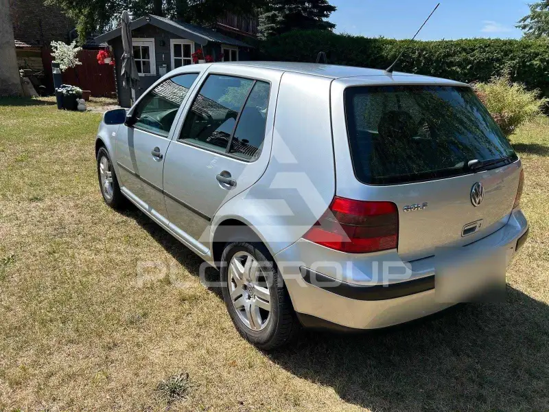 2001 Volkswagen GOLF