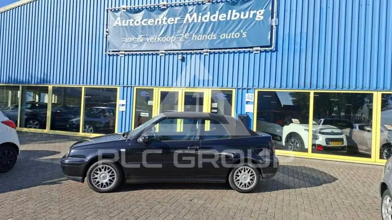 2001 Volkswagen GOLF