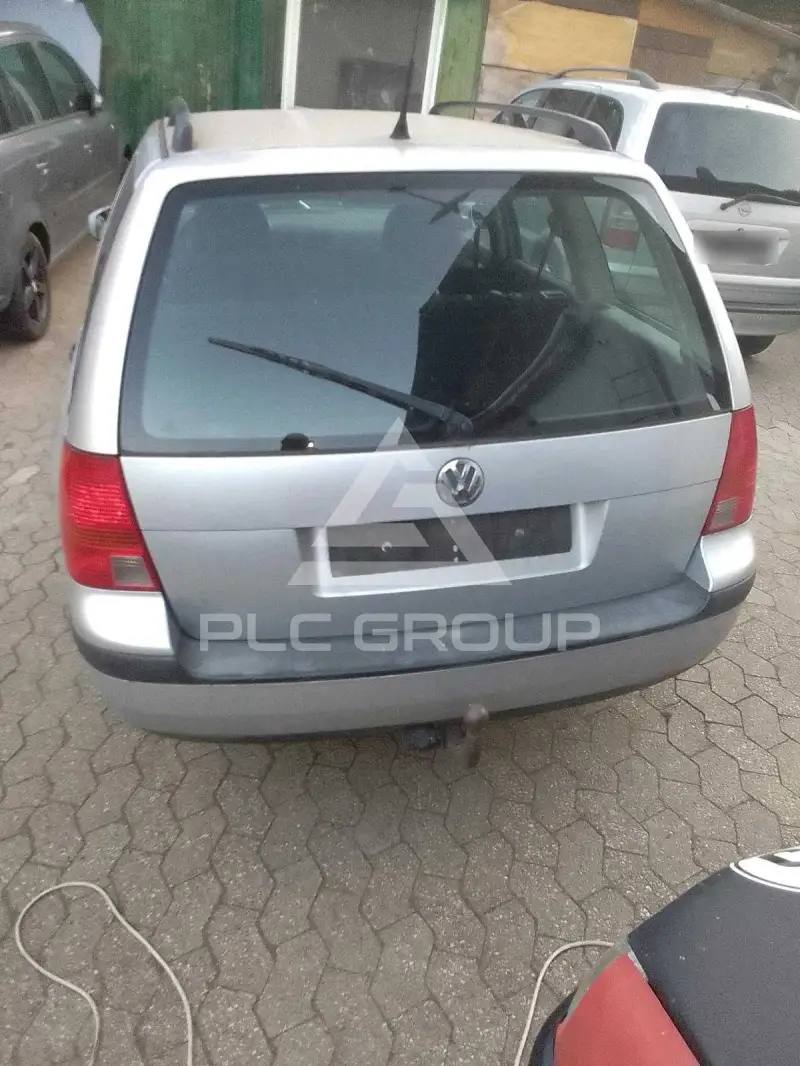 2001 Volkswagen GOLF