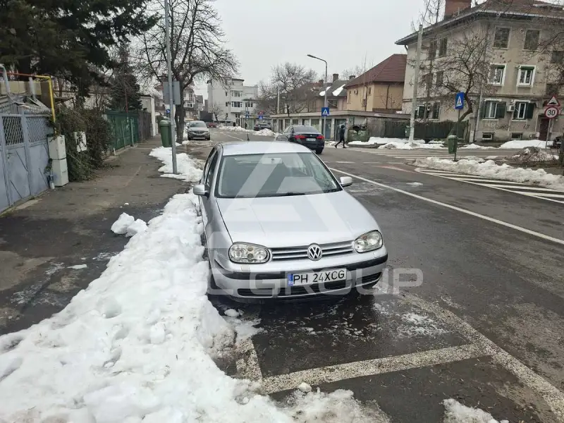 2001 Volkswagen GOLF