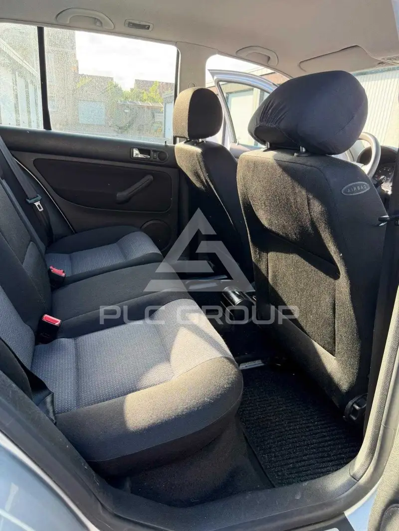 2001 Volkswagen GOLF