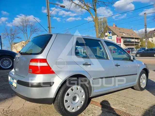 2001 Volkswagen GOLF