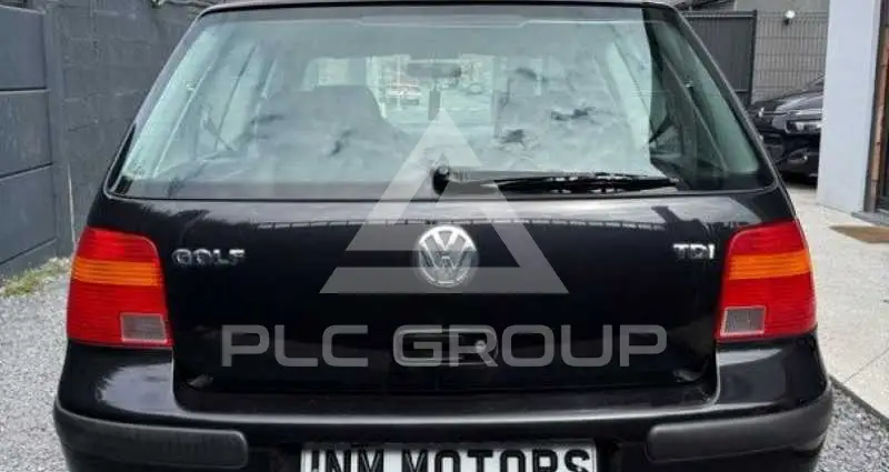 2001 Volkswagen GOLF