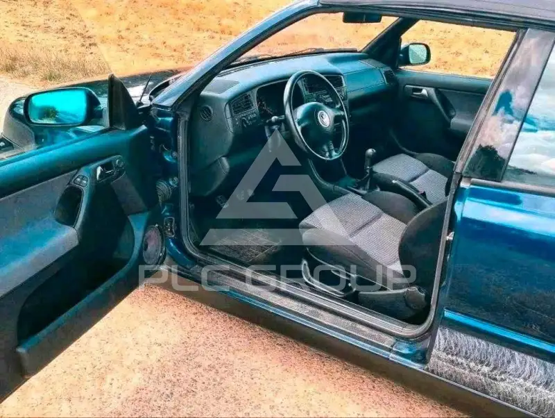 2001 Volkswagen GOLF