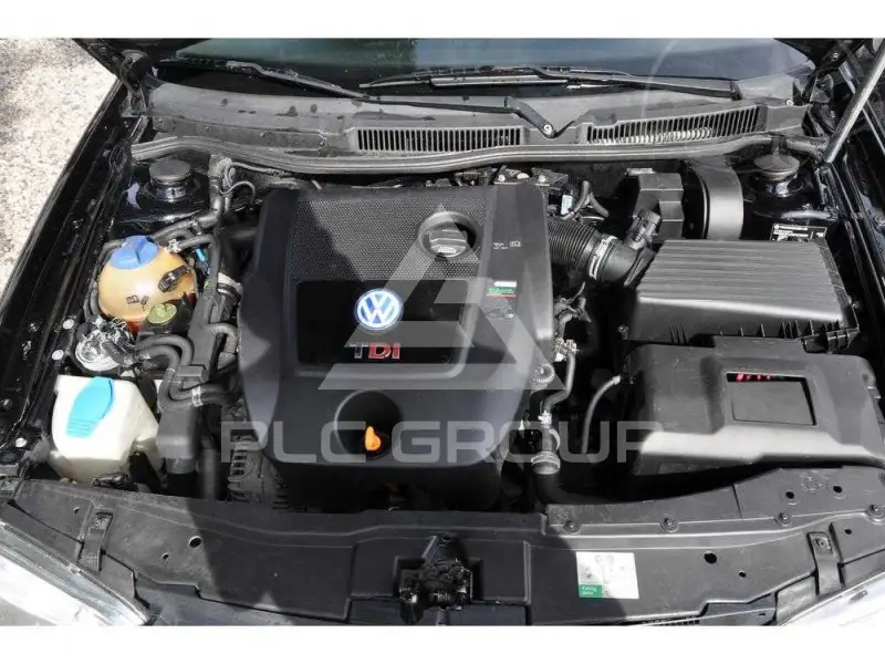 2001 Volkswagen GOLF